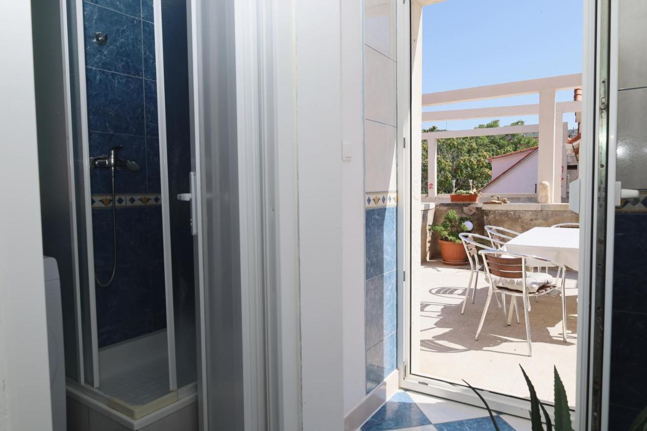 Apartman Dajana Supetar Exterior photo