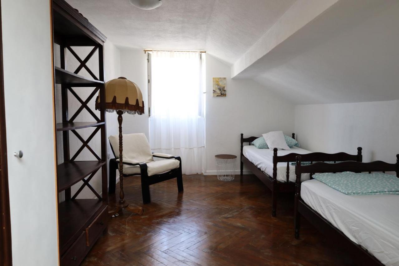 Apartman Dajana Supetar Exterior photo